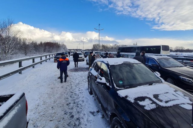 На Приморском кольце восстановили движение после массового ДТП