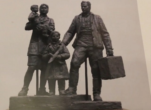 Власти Калининграда показали эскиз скульптуры для сквера Первым переселенцам  