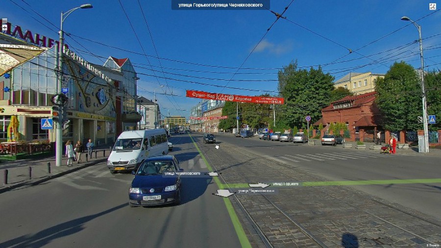 ГИБДД закрыла пешеходный переход напротив РК «Планета» в Калининграде