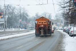 Власти нашли подрядчика для вывоза снега с улиц Калининграда