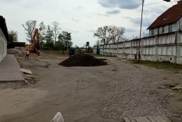 Возле замка Тапиау в Гвардейске приступили к строительству большой парковки 