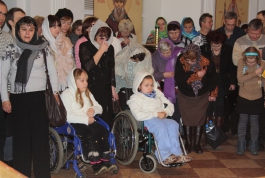 На соцподдержку объединений инвалидов из областного бюджета выделили 445 тысяч рублей
