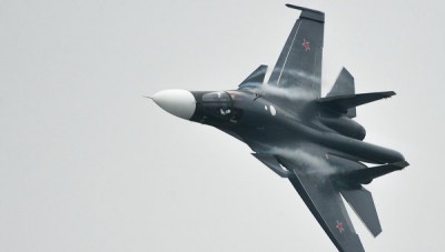 Под Калининград перебазировали экипажи Су-34 и Су-27 для бомбометания