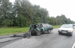 На трассе Калининград ― Нестеров столкнулись четыре автомобиля и мотоцикл (фото)