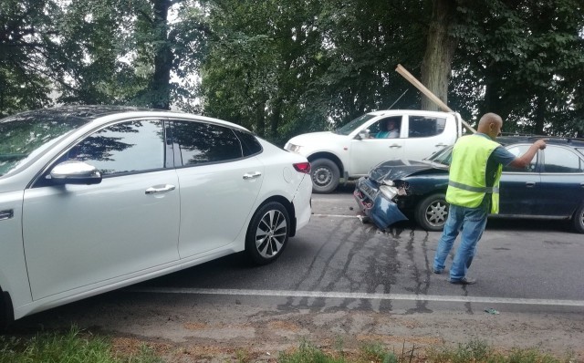 Движение по балтийской трассе серьёзно затруднено из-за ДТП в Приморске