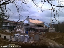 На стройке театра эстрады в Светлогорске установили вторую камеру для онлайн-наблюдения