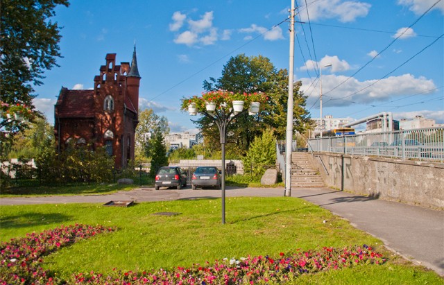 В ночь на среду в Калининграде разведут два моста 