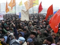 Главу Калининграда не удивляет массовость митингов