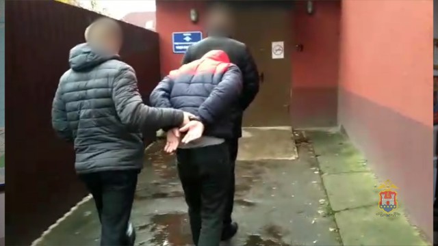 В Калининграде задержали участника разбойного нападения, год скрывавшегося от полиции (видео)