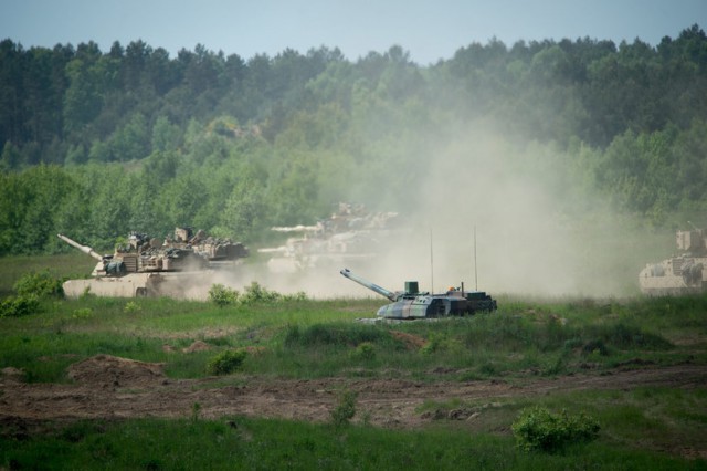 В апреле в Польшу прибудет батальон НАТО для размещения у границ с Калининградской областью
