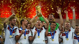 «А победили, как всегда, немцы»: итоги чемпионата мира по футболу в Бразилии
