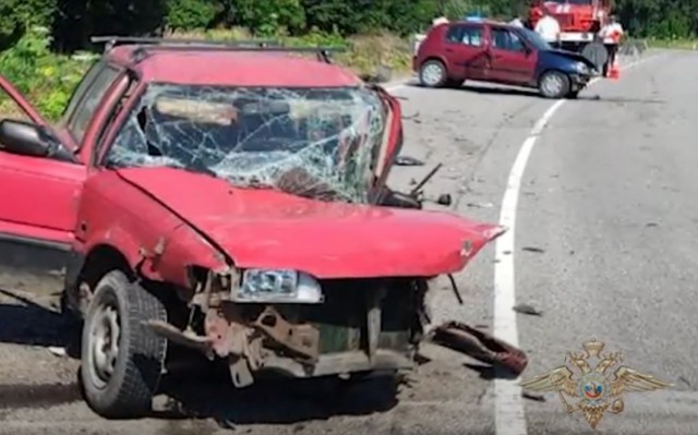 В Неманском округе водитель «Тойоты» погиб при лобовом столкновении с «Рено» (видео)