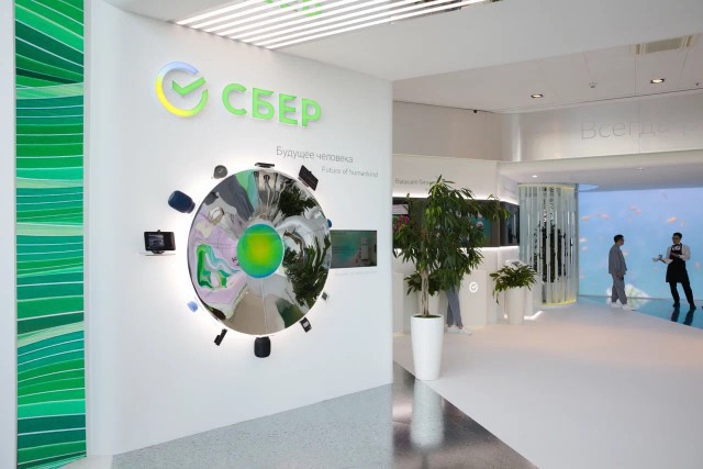 «Персонализация с заботой»: Сбер показал, как технологии предвосхищают потребности клиентов