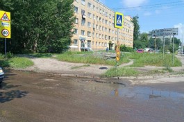 Перекрытие движения на участке улицы Полоцкой в Калининграде продлили до конца лета