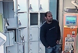 Полицейские разыскивают в Калининграде мужчину, укравшего деньги из терминала в магазине