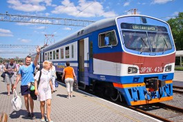 В пятницу из Калининграда пустят дополнительные поезда к морю