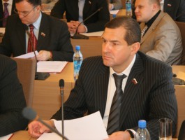 Олег Шкиль: Конкурсные процедуры по капремонту домов должны проводиться до марта