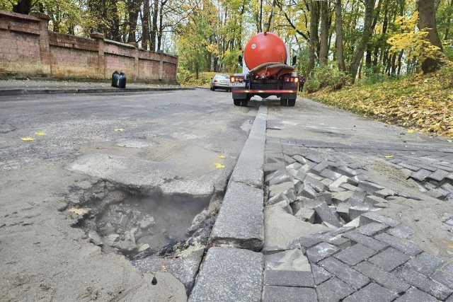 Мэрия: Из-за аварии на Галицкого в Калининграде без тепла остались 76 домов и десять социальных объектов