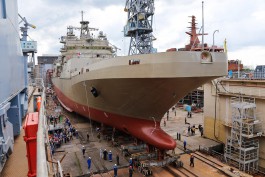 «Самый большой десантный корабль»: на «Янтаре» спустили на воду БДК «Пётр Моргунов» (фото)
