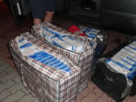 Гражданин Латвии пытался ввезти в Калининградскую область 650 блоков сигарет