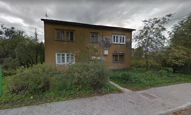 В Калининграде сгорел аварийный дом на улице Рыбников, который выкупает «БалтАвтоЛайн» (видео)