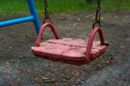 Калининградца осудили за развращение трёх девочек на детской площадке в Пионерском