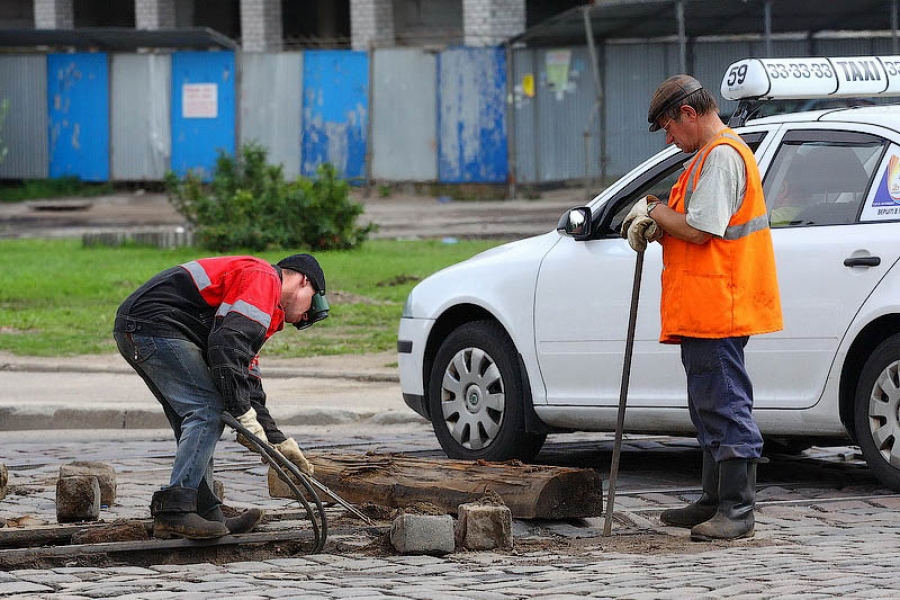 Калининградцы не хотят убирать брусчатку с улиц города