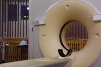 Региональный минздрав пообещал сократить очереди на обследования томографом