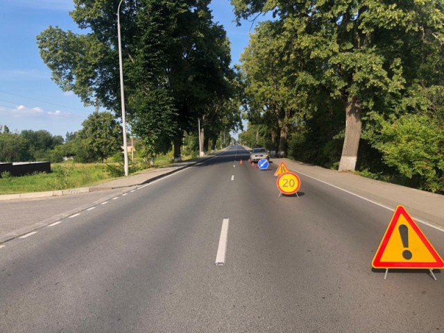 На трассе Калининград — Мамоново автомобиль при обгоне врезался в мотоцикл