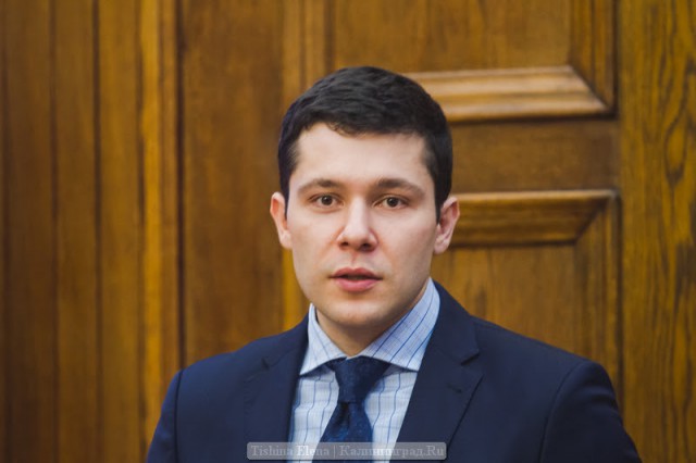 Алиханов предложил запустить рельсобус в Гурьевск