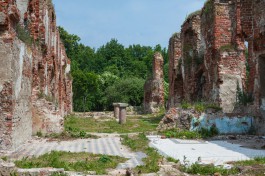 В Калининградской области начали реставрировать руины замка Бранденбург
