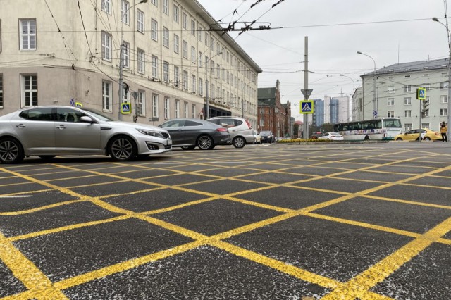 ГИБДД планирует установить камеру на перекрёстке с «вафельницей» в центре Калининграда