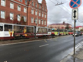 Из-за аварии на Советском проспекте в Калининграде встали трамваи