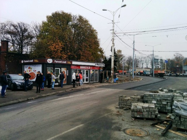 Движение с ул. Невского на ул. Черняховского в Калининграде снова закрыли