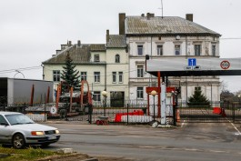 Литва запретила вывозить в Россию и Белоруссию более 60 евро на человека