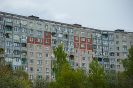 На Еловой аллее в Калининграде с девятого этажа упал мужчина