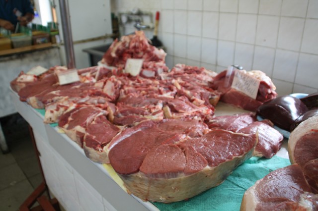 В Калининградскую область не пустили 78 тонн говядины из Колумбии