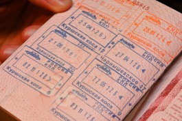 Посольство Латвии: Не советуем калининградцам подавать документы на визу через посредников