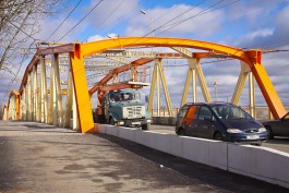 Дятлова рассказала, когда закончат ремонт оранжевого моста на улице Киевской