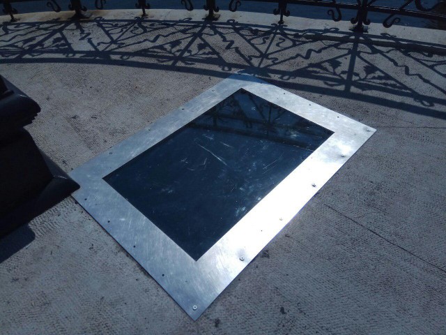 На Деревянном мосту в Калининграде установили новое смотровое стекло