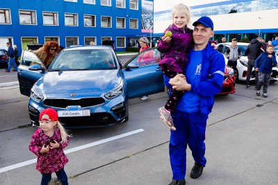 «Заходите, открыто!»: как «Автотор» принимал гостей и награждал «Лучших по профессии»
