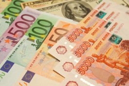 Сбер повысит ставки по депозитам в рублях и запустит новые валютные вклады
