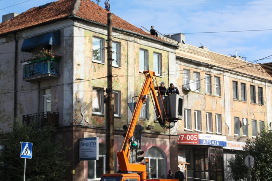 После гибели девочки на ул. Радищева в Калининграде установили правую стрелку светофора (фото)