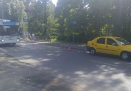 В Калининграде «Рено» сбил 21-летнюю девушку на переходе