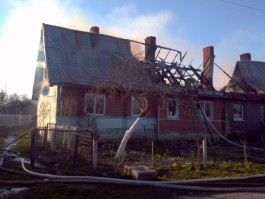 В Гурьевском округе сгорел жилой дом на четыре семьи