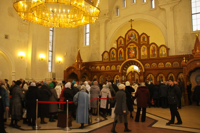 Патриарх Кирилл освятил храм Александра Невского в Калининграде
