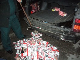 Таможенники задержали на границе с Литвой 1344 пачки контрабандных сигарет (фото)