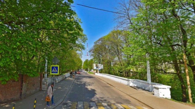 На улице Брамса в Калининграде появился мост Влюблённых