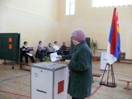 К середине дня в Калининградской области проголосовали 27,03% избирателей