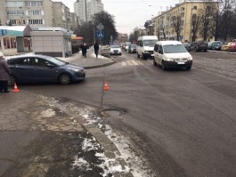 В Калининграде автомобиль сбил 82-летнего пешехода